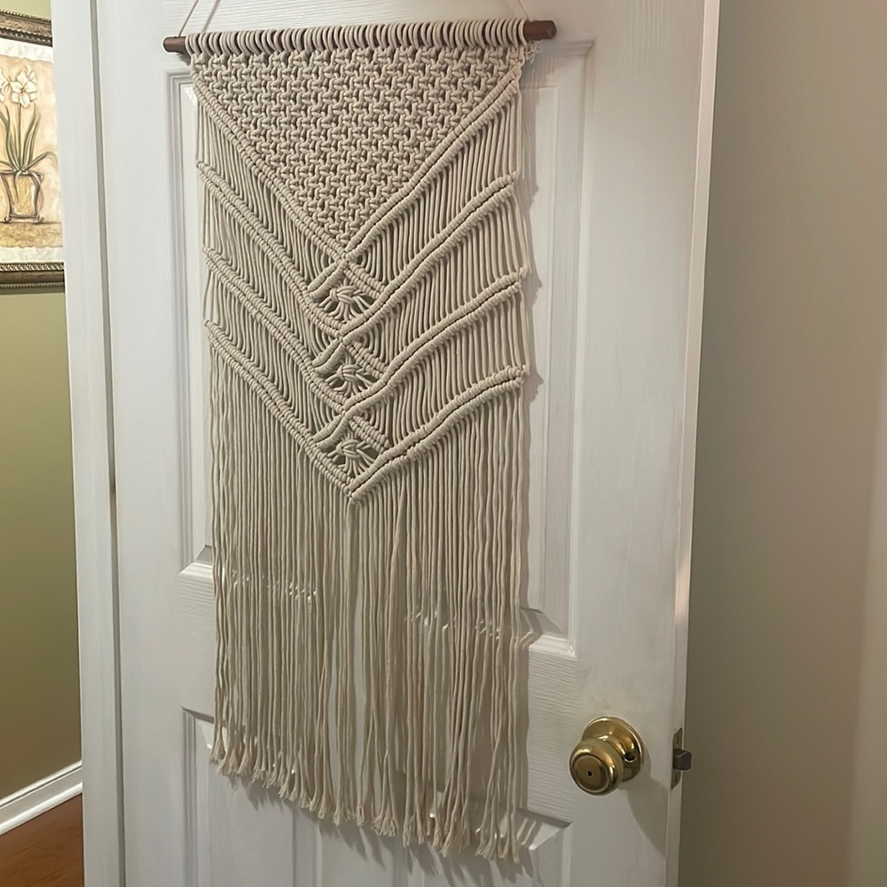 Macrame wall decoration